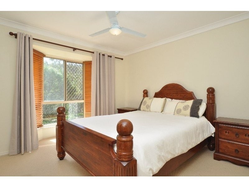 11 Kea Lane, Oxenford QLD 4210