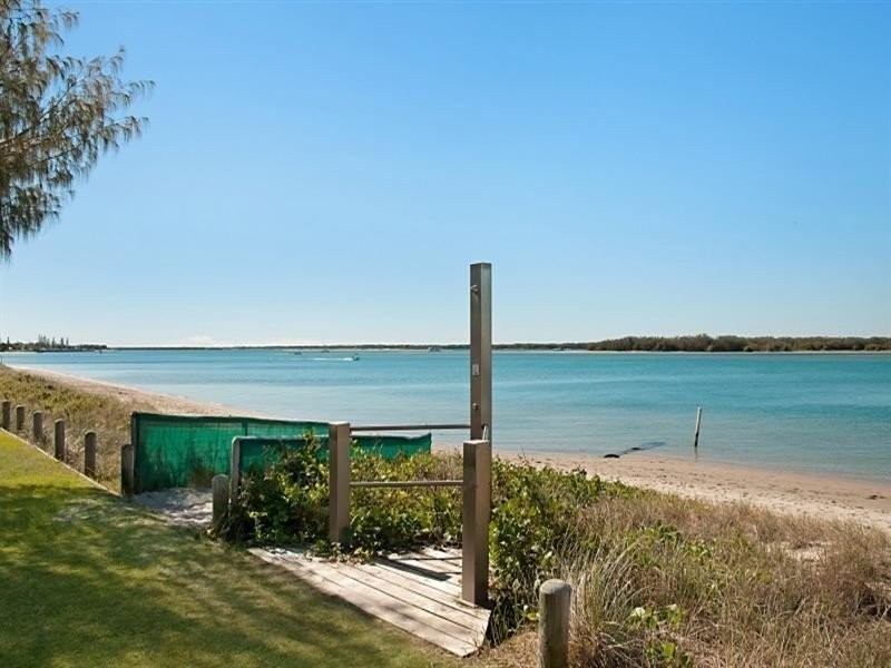 6/37 Brighton Street, Biggera Waters QLD 4216