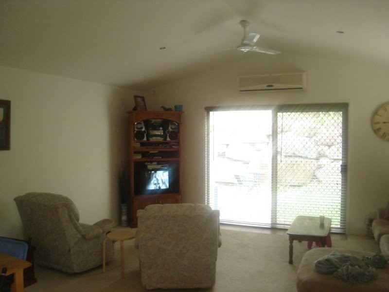 16 Strathalbyn Court, Parkwood QLD 4214