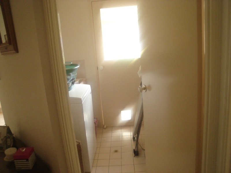 16 Strathalbyn Court, Parkwood QLD 4214