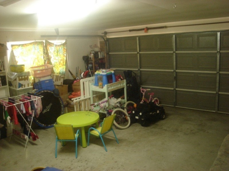 16 Strathalbyn Court, Parkwood QLD 4214