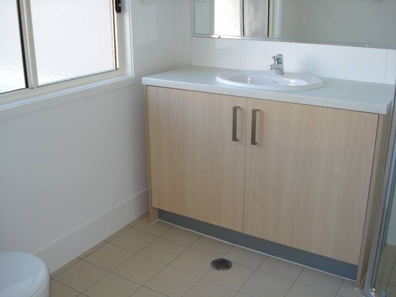 4/49 Usher Avenue, Labrador QLD 4215