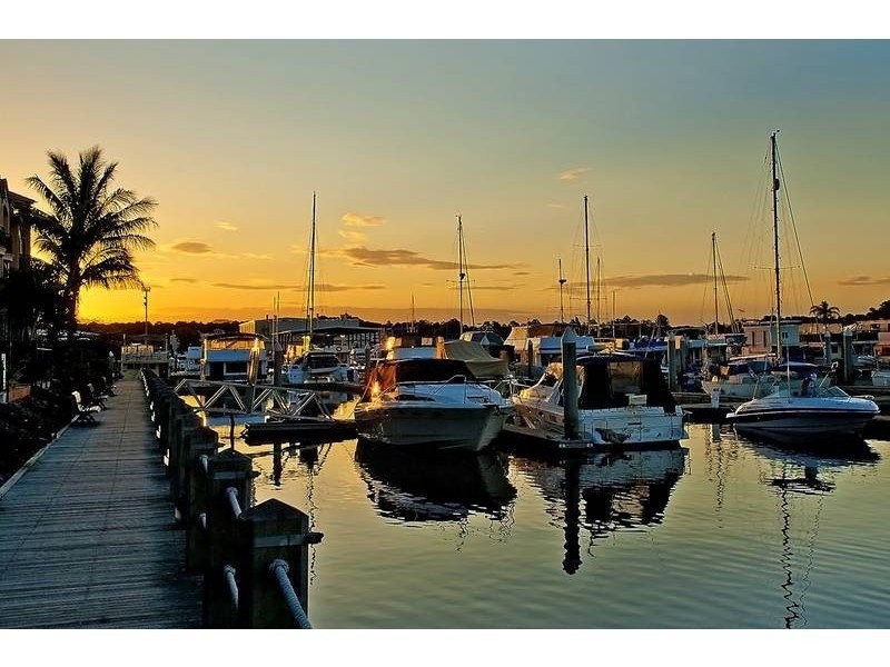 43 John Lund Drive, Hope Island QLD 4212