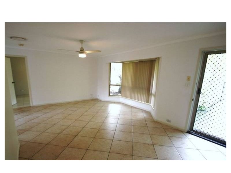 119 Mildura Drive, Helensvale QLD 4212