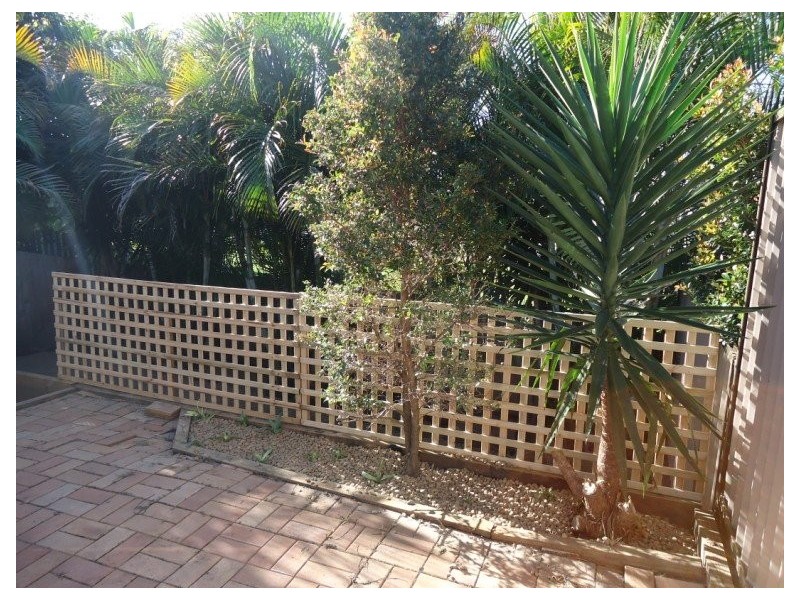 2/18 Pecan Drive, Upper Coomera QLD 4209