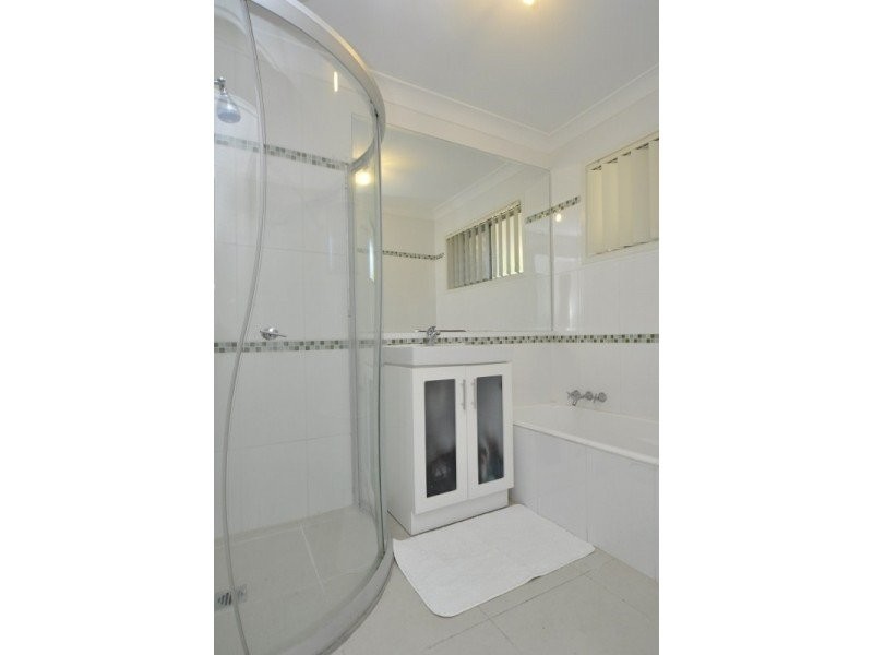 49 Harris Street, Labrador QLD 4215