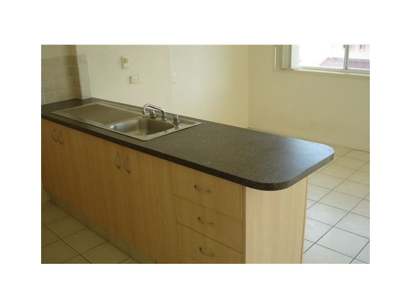 41/13 Brown Street, Labrador QLD 4215