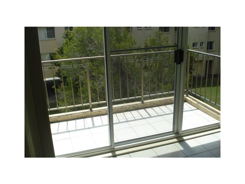 41/13 Brown Street, Labrador QLD 4215