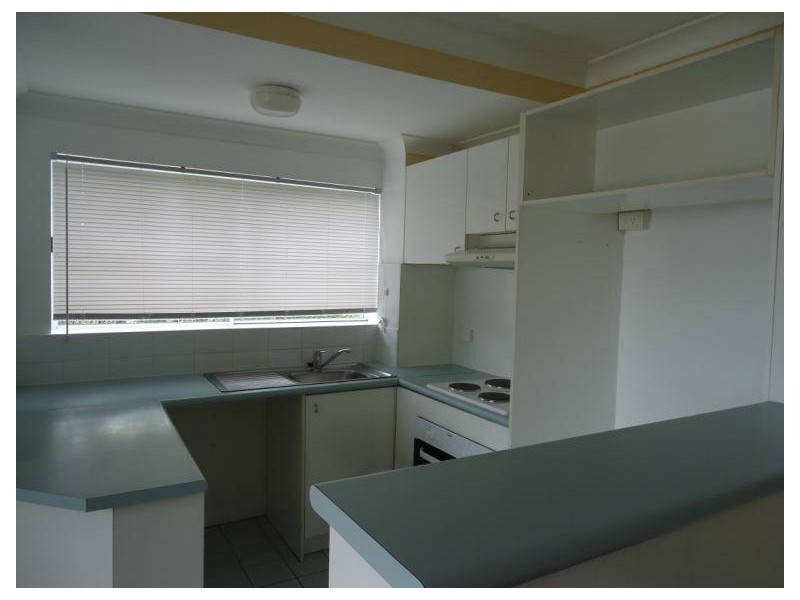 21/125 Frank Street, Labrador QLD 4215