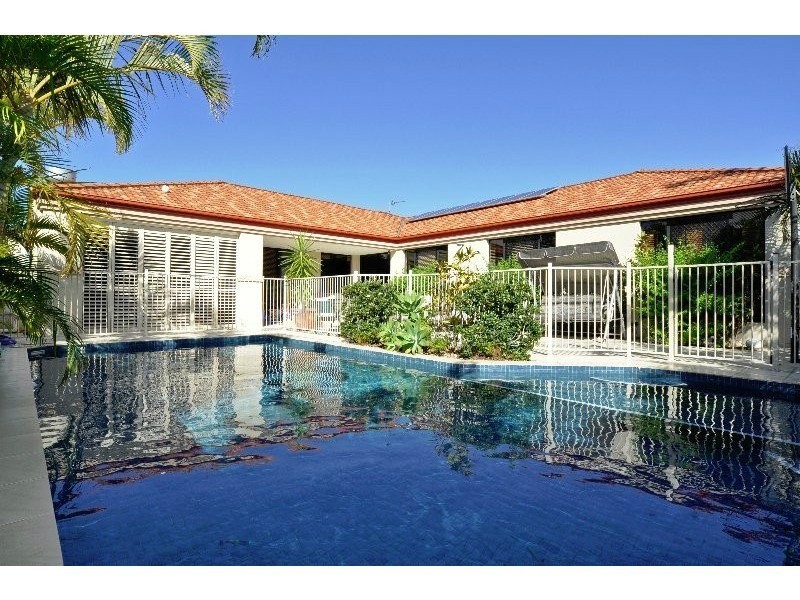 3 Biscay Way, Coombabah QLD 4216