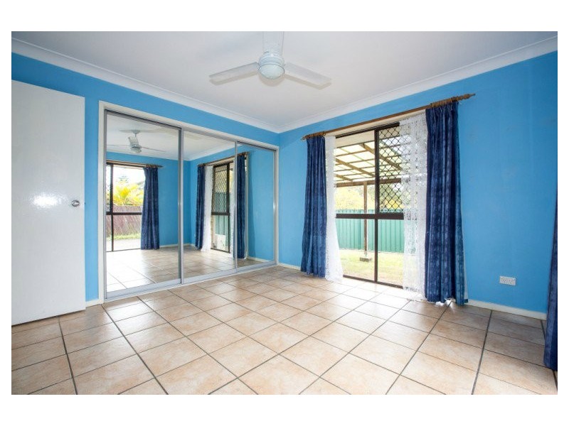 1/25 Nina Parade, Arundel QLD 4214