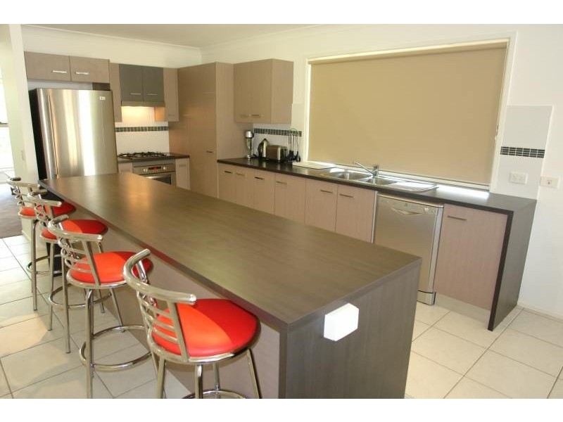 30 Calypso Court, Oxenford QLD 4210