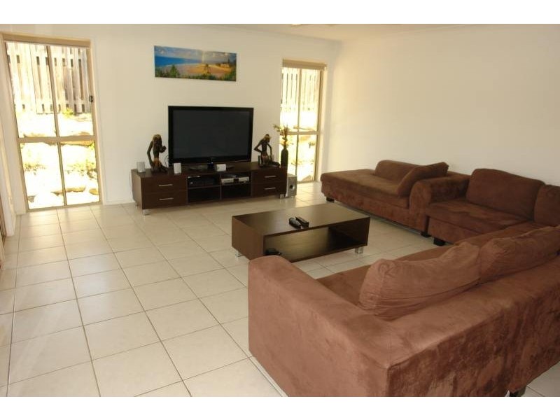 30 Calypso Court, Oxenford QLD 4210