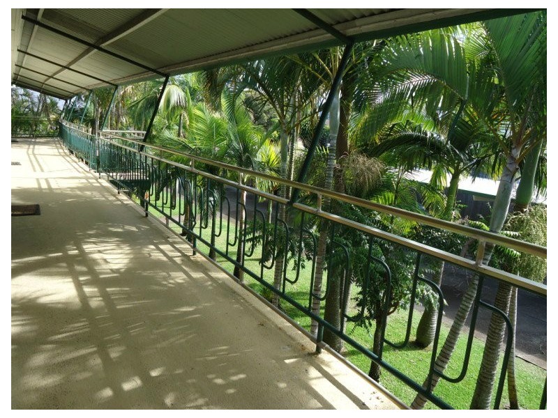 9/33 Ahern Street, Labrador QLD 4215