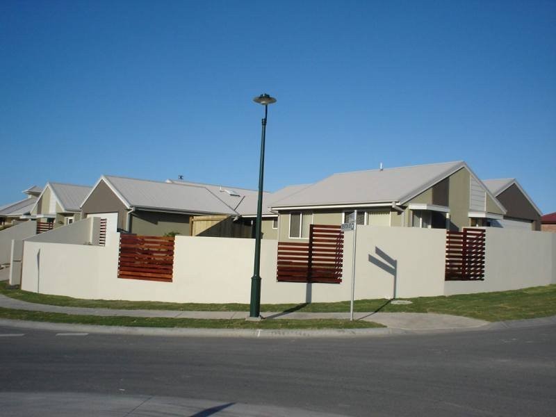 2/23 Denton Street, Upper Coomera QLD 4209