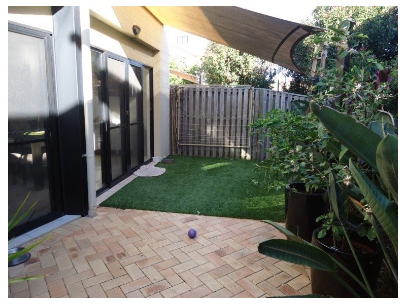 50B Bayview Street, Runaway Bay QLD 4216