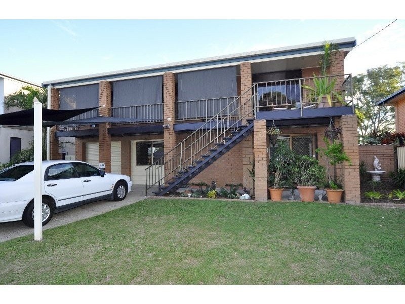 66 Hollywell Road, Biggera Waters QLD 4216