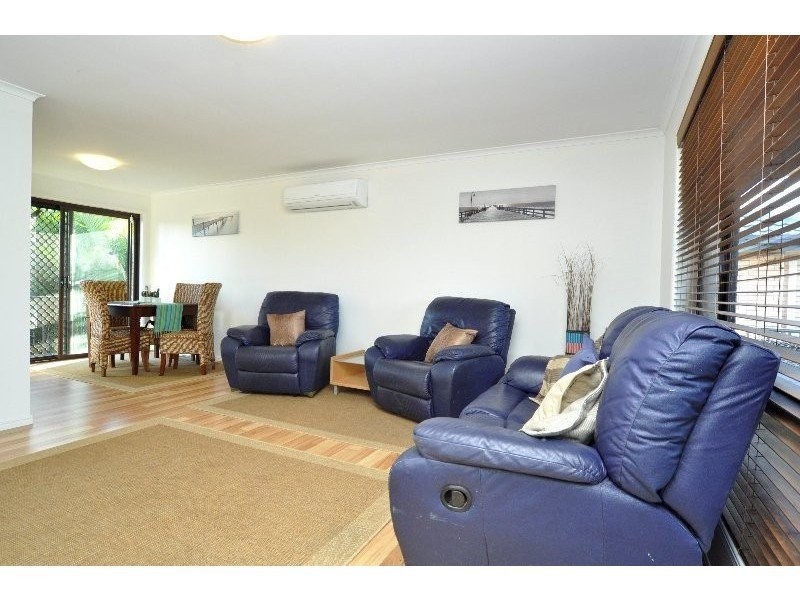 66 Hollywell Road, Biggera Waters QLD 4216