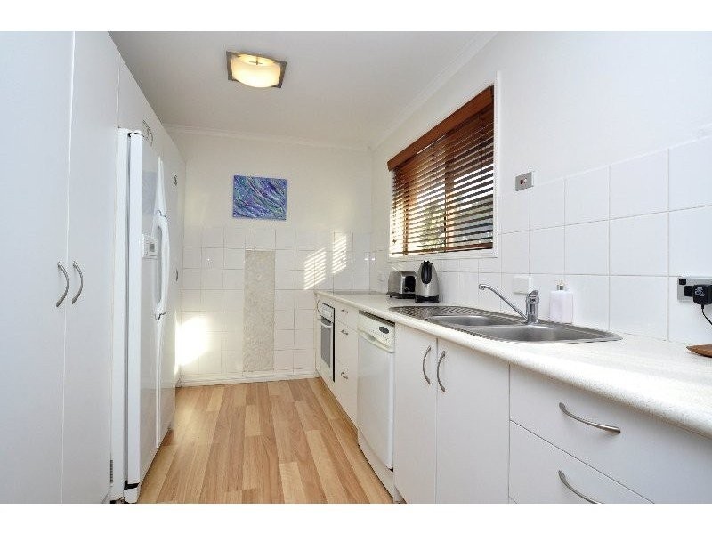 66 Hollywell Road, Biggera Waters QLD 4216