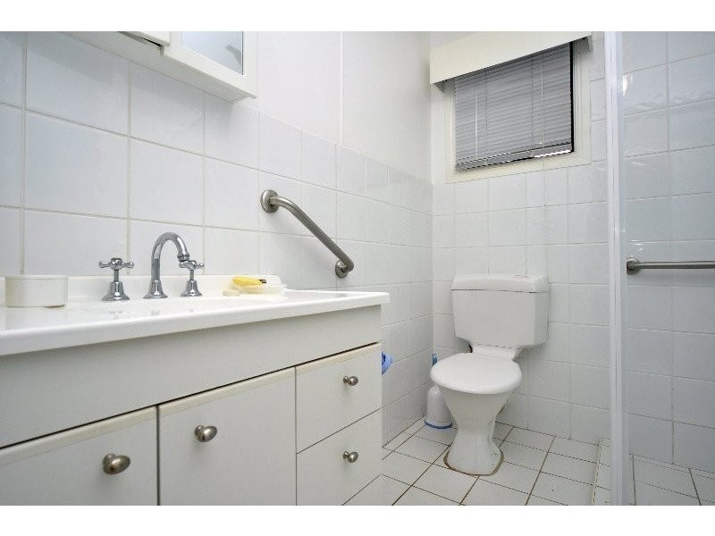 66 Hollywell Road, Biggera Waters QLD 4216