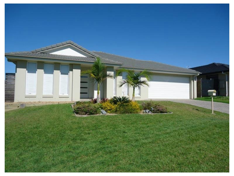 4 Arcadia Boulevarde, Pimpama QLD 4209