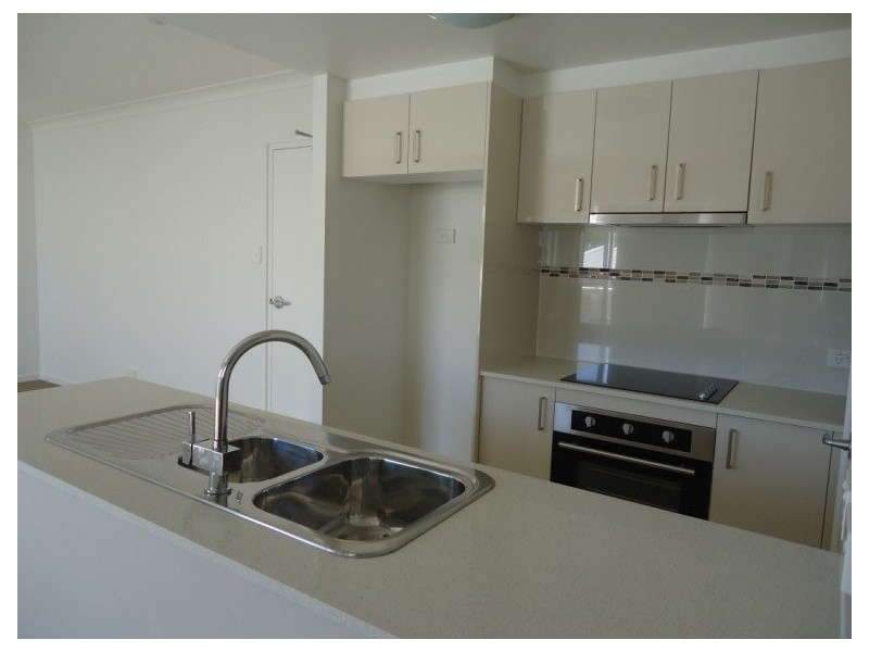 8/3 Brighton Street, Biggera Waters QLD 4216