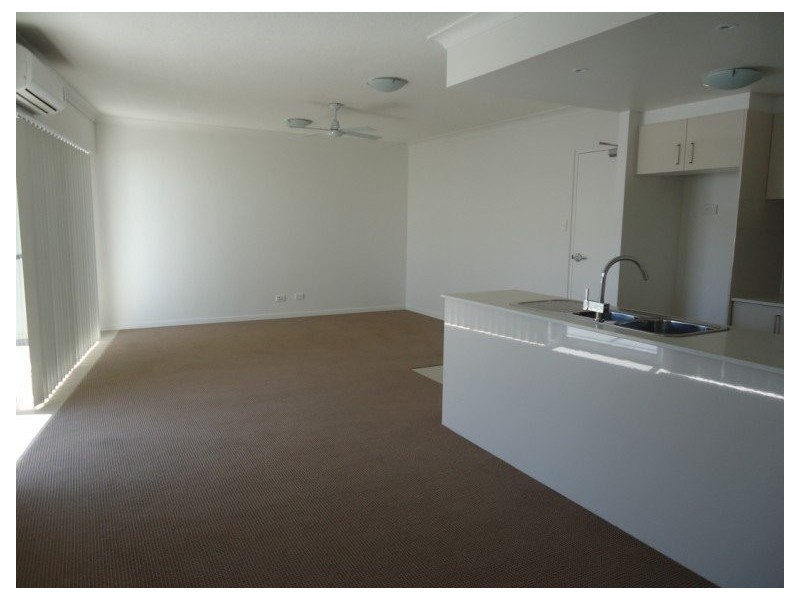 8/3 Brighton Street, Biggera Waters QLD 4216