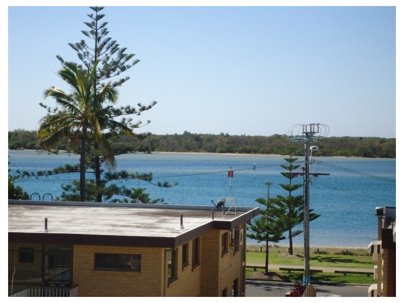 8/3 Brighton Street, Biggera Waters QLD 4216