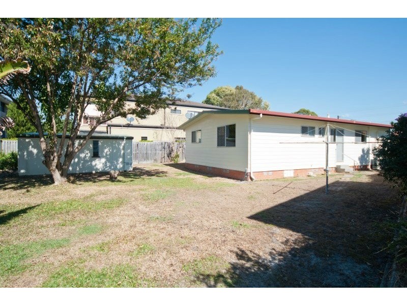 283 Bayview Street, Runaway Bay QLD 4216