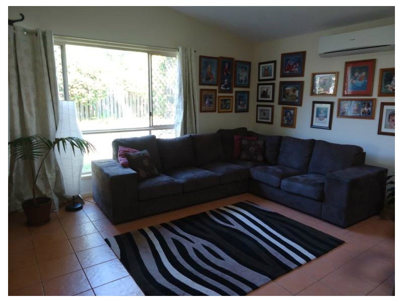 44 Wintergreen Drive, Parkwood QLD 4214