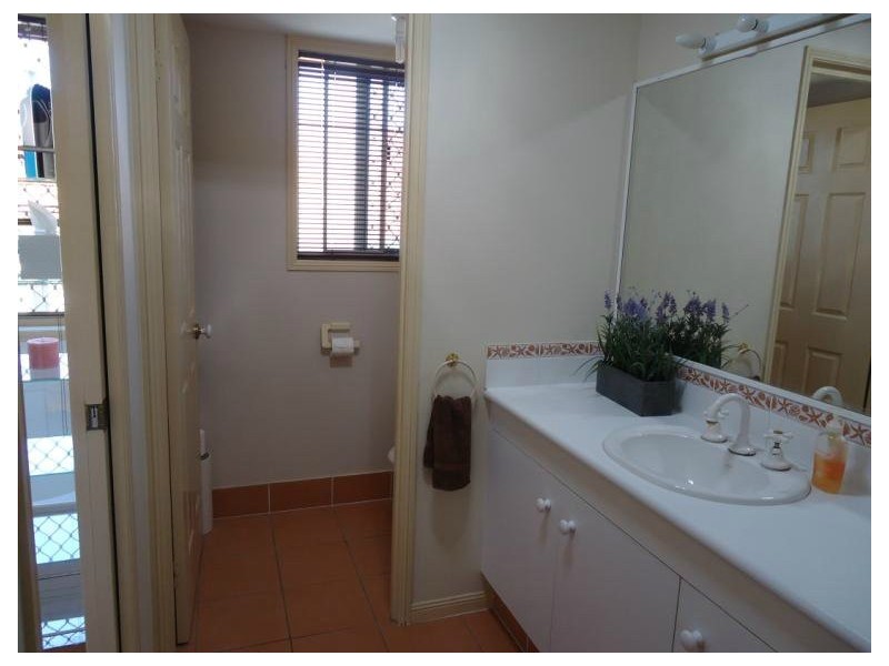 44 Wintergreen Drive, Parkwood QLD 4214