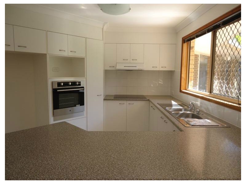 15 Anchorage Way, Biggera Waters QLD 4216