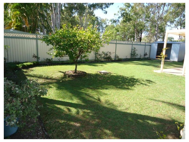 15 Anchorage Way, Biggera Waters QLD 4216