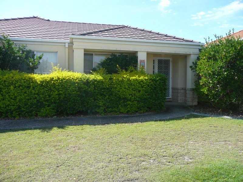 4 Jordana Street, Arundel QLD 4214