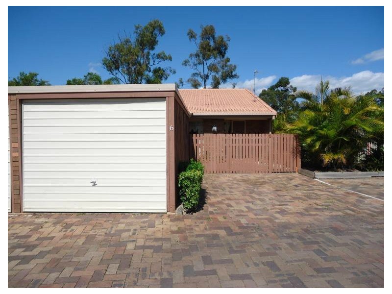 6/81 Olsen Avenue, Labrador QLD 4215