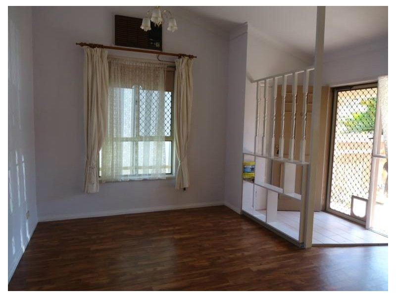 6/81 Olsen Avenue, Labrador QLD 4215