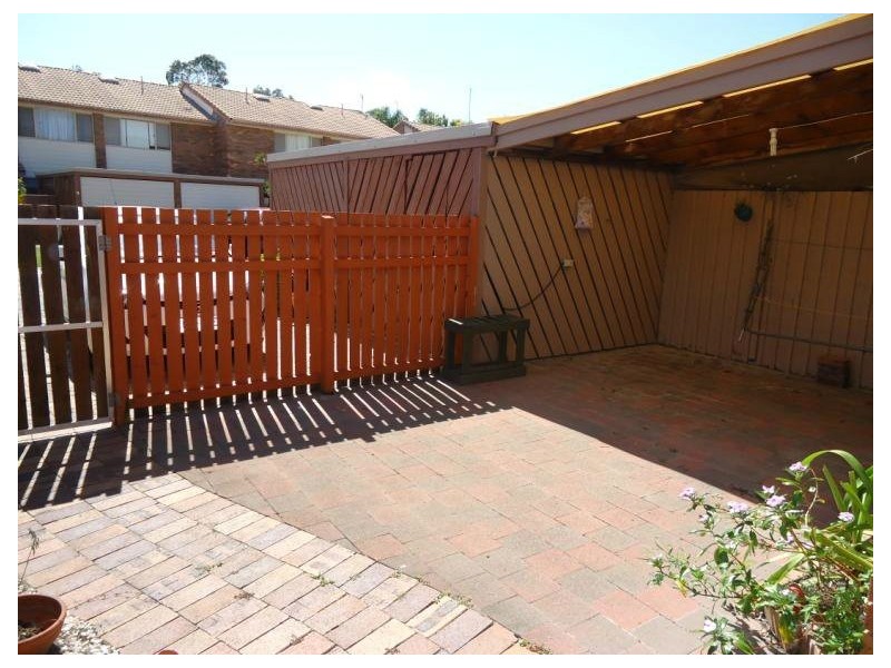 6/81 Olsen Avenue, Labrador QLD 4215