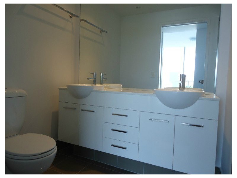 504/41 Harbour Town Drive, Biggera Waters QLD 4216