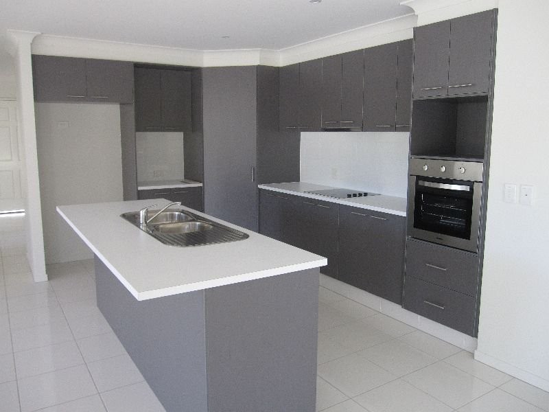 6 Lillypilly Court, Helensvale QLD 4212