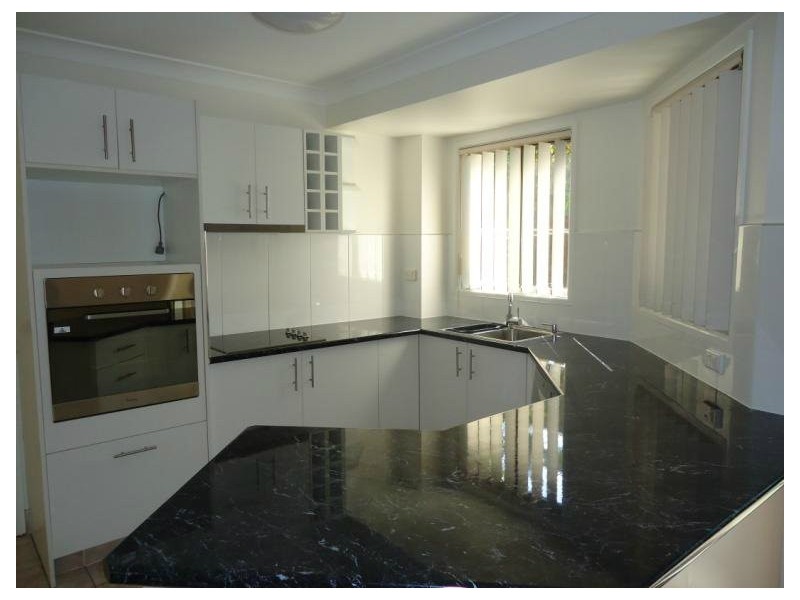 3/12 Gordon Street, Labrador QLD 4215