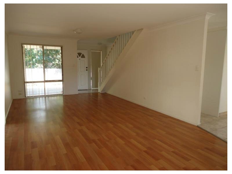 3/12 Gordon Street, Labrador QLD 4215