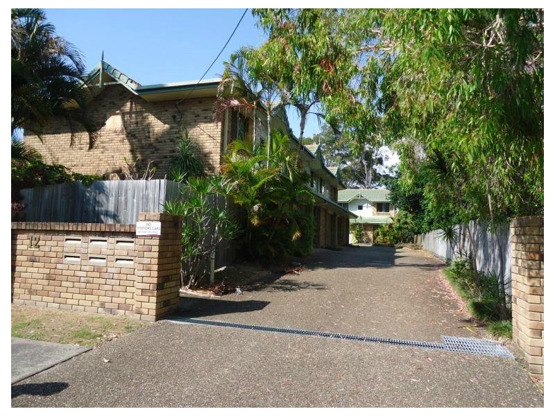 3/12 Gordon Street, Labrador QLD 4215