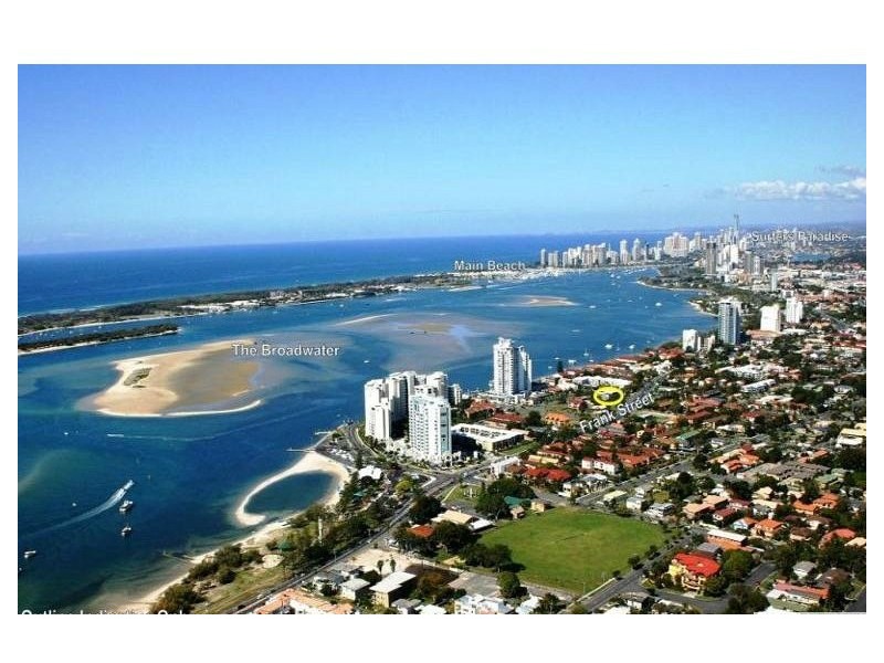 21/125 Frank Street, Labrador QLD 4215