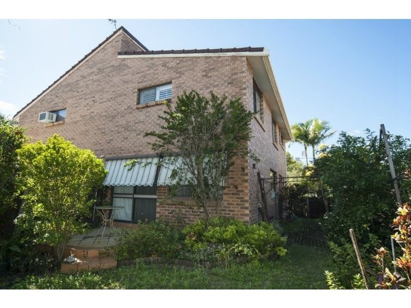 1/1 Havana Key, Broadbeach Waters QLD 4218