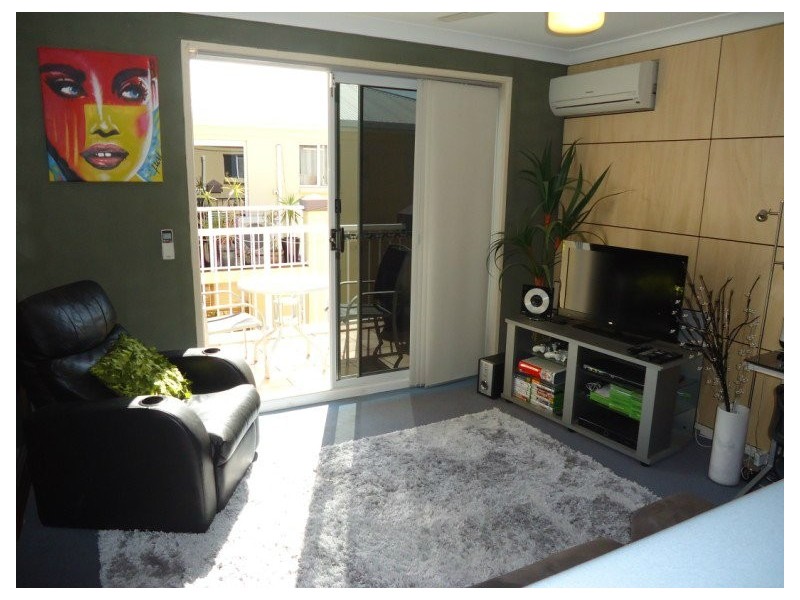 38/11 Taylor Street, Biggera Waters QLD 4216