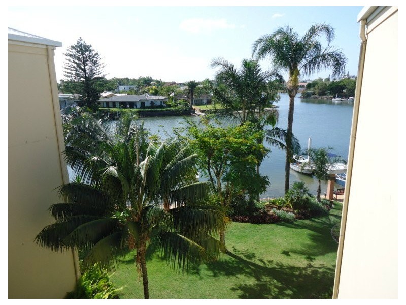 38/11 Taylor Street, Biggera Waters QLD 4216