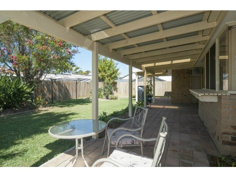 39 Clubhouse Drive, Arundel QLD 4214