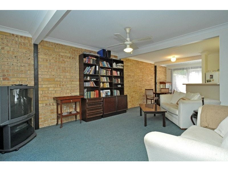 3/77 Olsen Avenue, Labrador QLD 4215