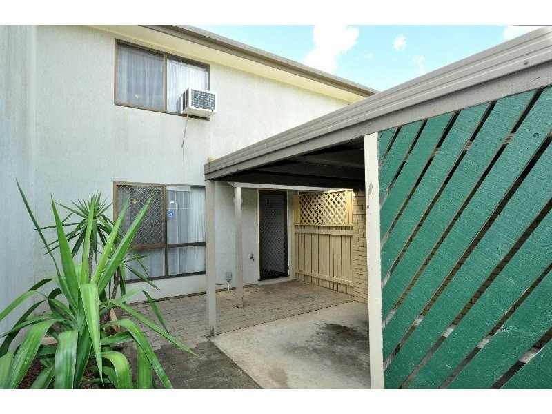 3/77 Olsen Avenue, Labrador QLD 4215