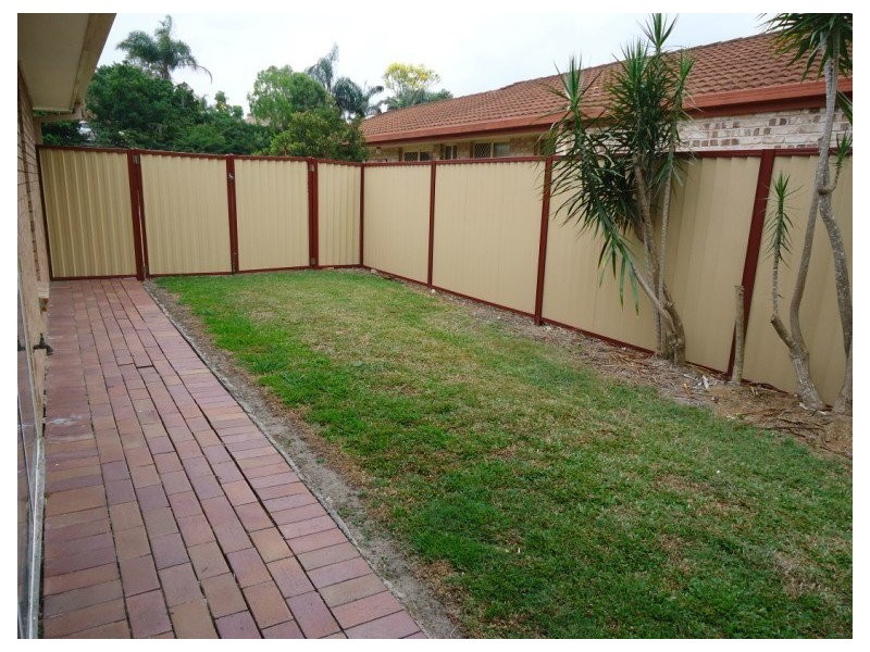 6 Floyd Court, Parkwood QLD 4214